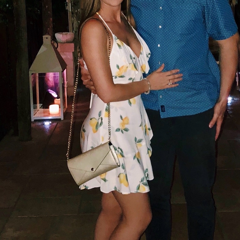 Lemon Print Ruffle Wrap Dress - Picture 5 of 6